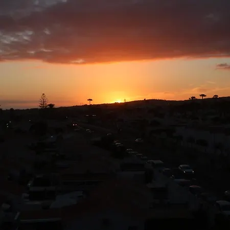 Sunny Tanife By Yumbo Playa del Ingles (Gran Canaria)