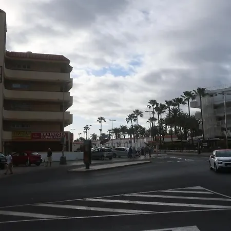 Sunny Tanife By Yumbo Playa del Inglés