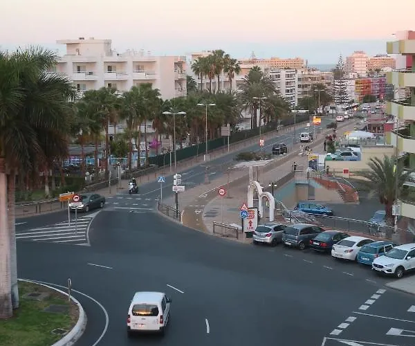 Lägenhet Sunny Tanife By Yumbo *