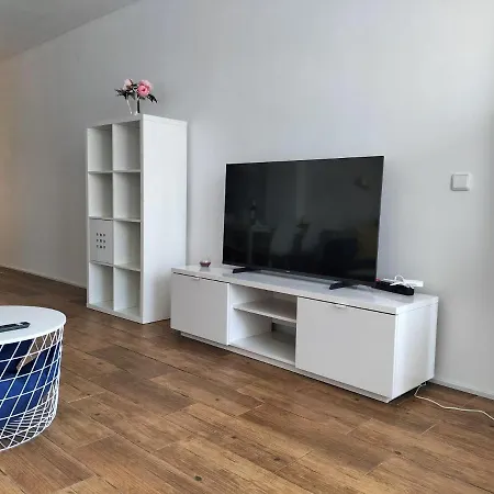 Apartment Sunny Tanife By Yumbo