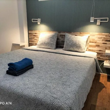 Sunny Tanife By Yumbo