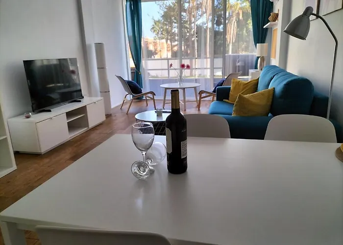 Apartment Sunny Tanife By Yumbo