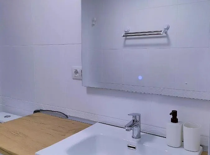 Sunny Tanife By Yumbo *